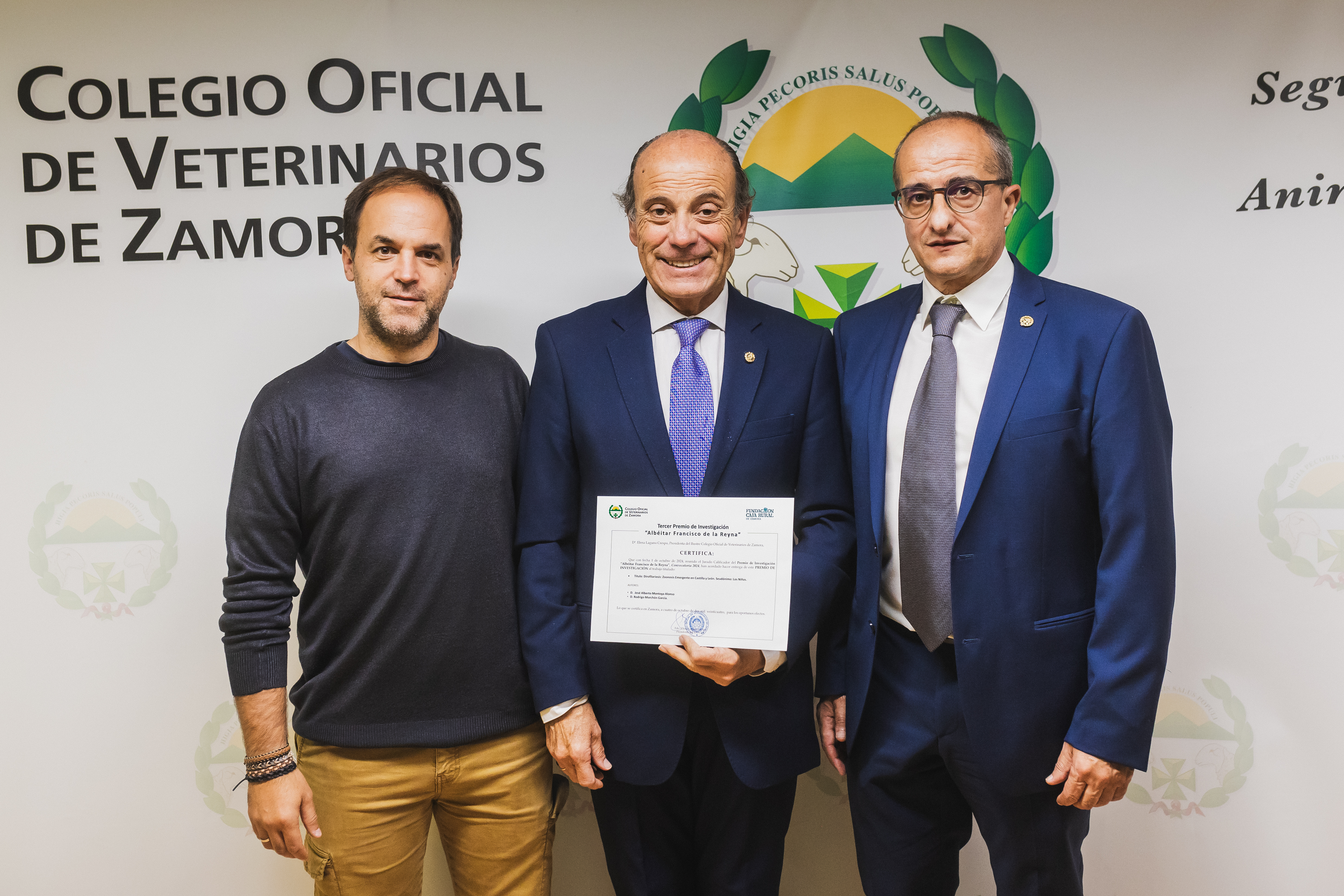 Vetrinarios 041024 140.jpg Vetrinarios 041024 140.jpg